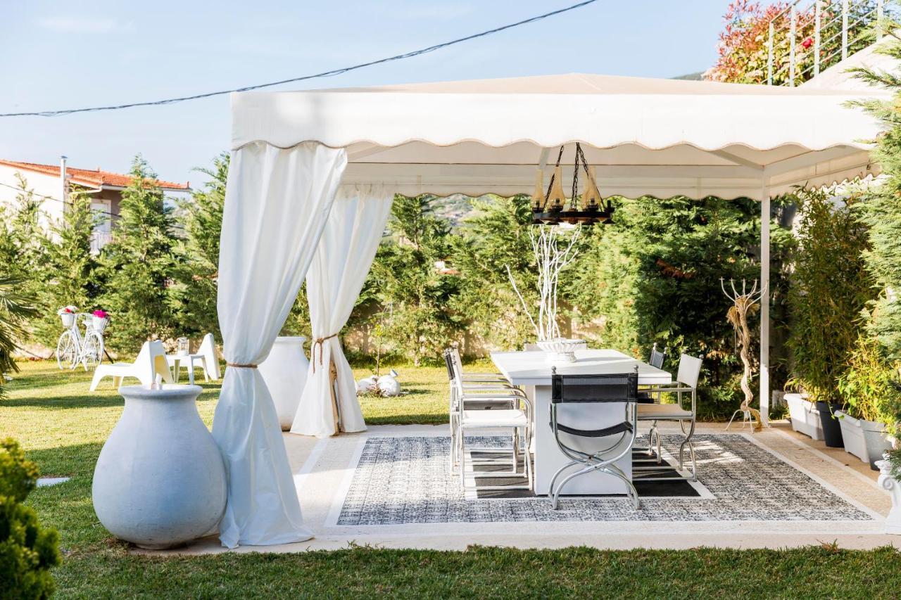 Mary'S Home Nea Artaki Bagian luar foto