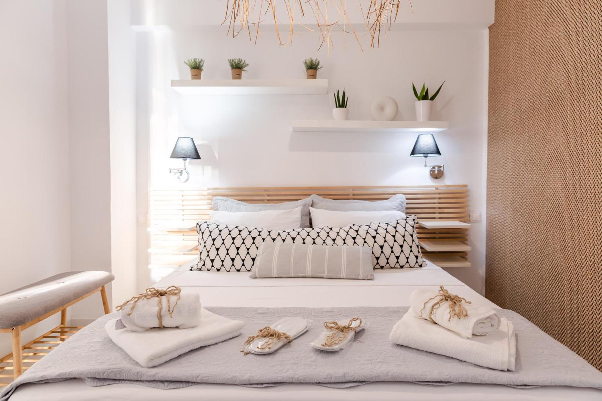Mary'S Home Nea Artaki Bagian luar foto